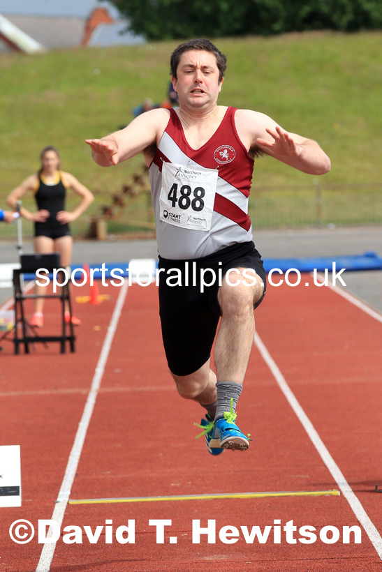 Senior mens triple jump, 2022 Northern Senior and Under-20 Champs., Wavertree Athletics Centre, Liverpool. Photo: David T. Hewitson/Sports for All Pics